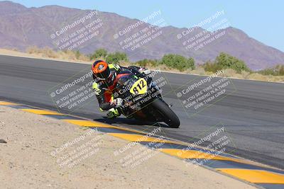 media/Oct-30-2022-CVMA (Sun) [[fb421c3cec]]/Race 11 Amateur Supersport Open/